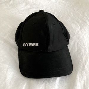 Ivy Park🖤 black cap